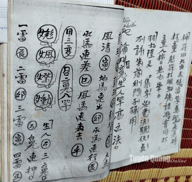 Tục gửi con cho thầy Tào 