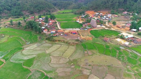 Làng truyền thống của đồng bào dân tộc thiểu số ở Kon Tum