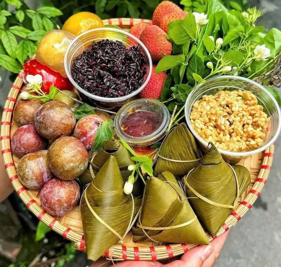 Nhớ hương rượu nếp ngày mùng 5 tháng 5