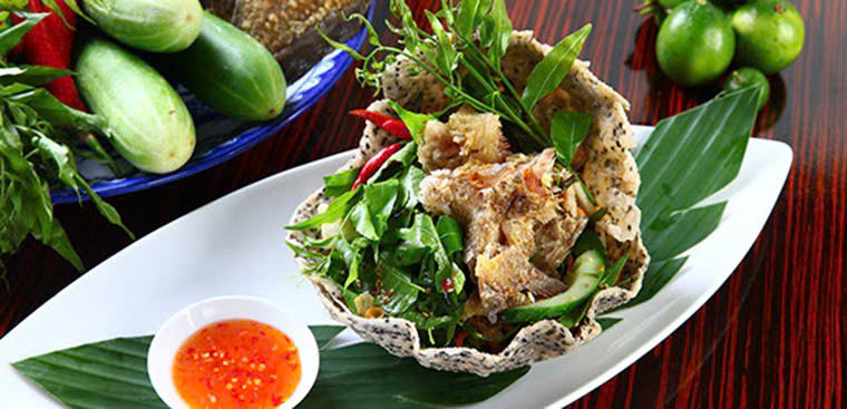 Ẩm thực miền Tây:  Gỏi sầu đâu khô cá sặc