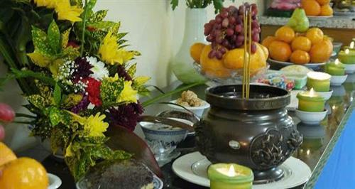 Những nguyên tắc khi bốc bát hương thờ cúng: Quy tắc và ý nghĩa tâm linh