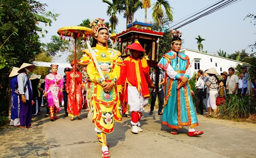 Tín ngưỡng thờ Thành hoàng của người Việt 