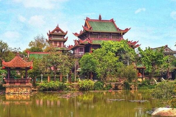 Chùa Thiên Hưng – “Phượng Hoàng Cổ Trấn thu nhỏ” của tỉnh Gia Lai