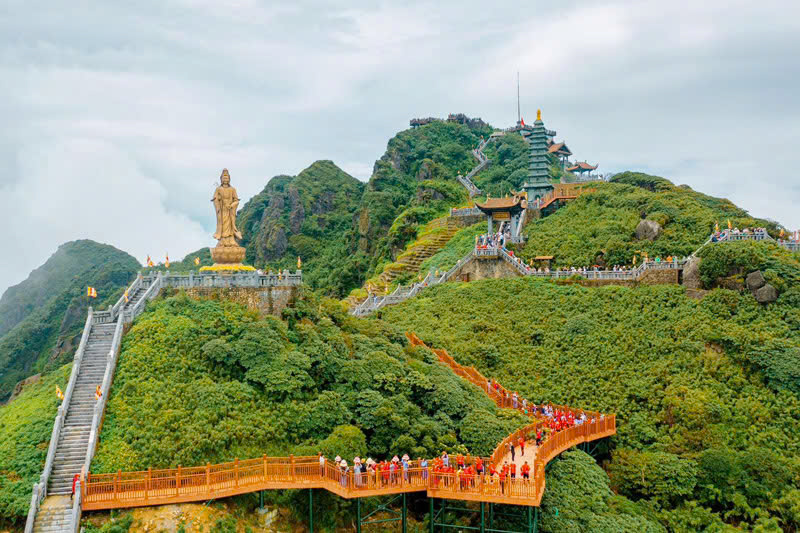Du lịch Fansipan, trải nghiệm mùa tuyết rơi