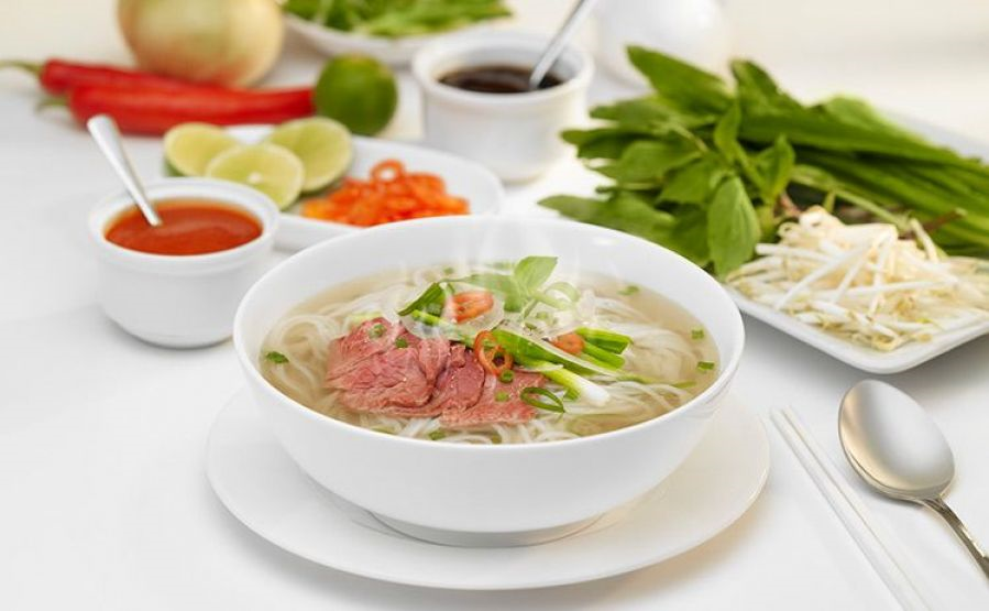 Phở trong văn chương Việt